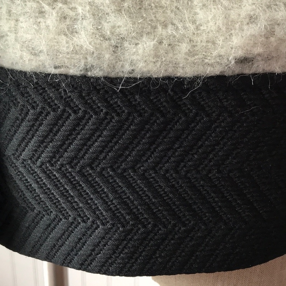 BANANA REPUBLIC Ombre Striped Jacket - Picture 6 of 12